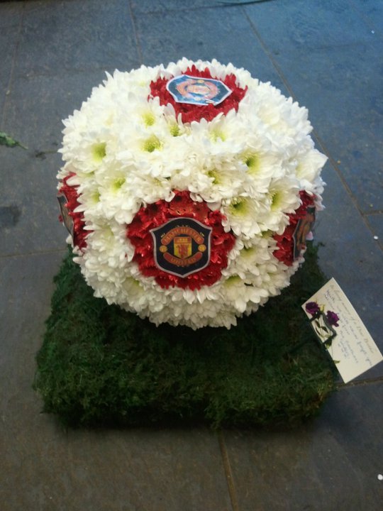 Eileen Jenkins Man Utd Football Tribute